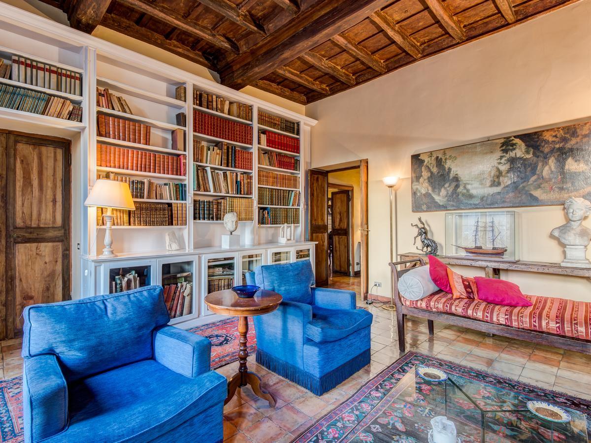 Rsh Via Giulia Apartment